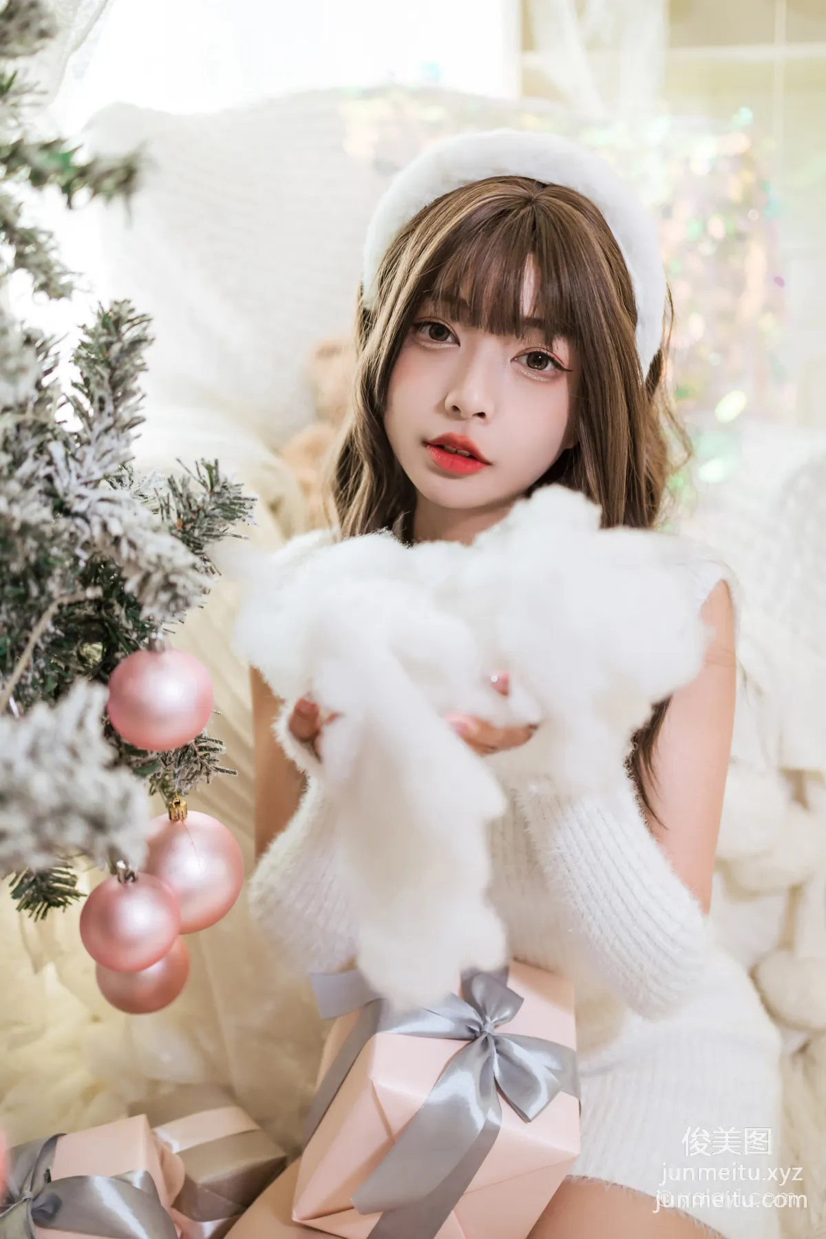 [YALAYI] 2021.12.17 NO.879 Christmas Gift A He photo 40
