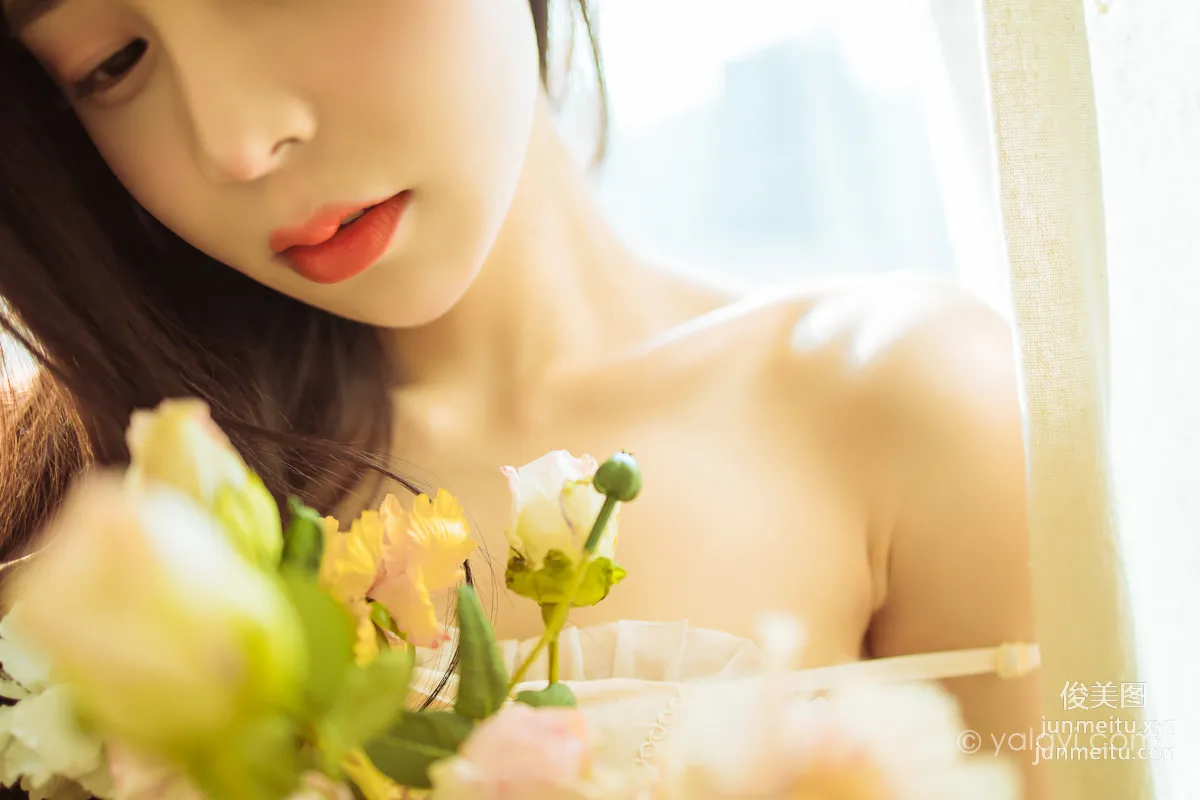[YALAYI] 2022.01.13 NO.888 The Most Romantic Thing Shi Yong photo 42