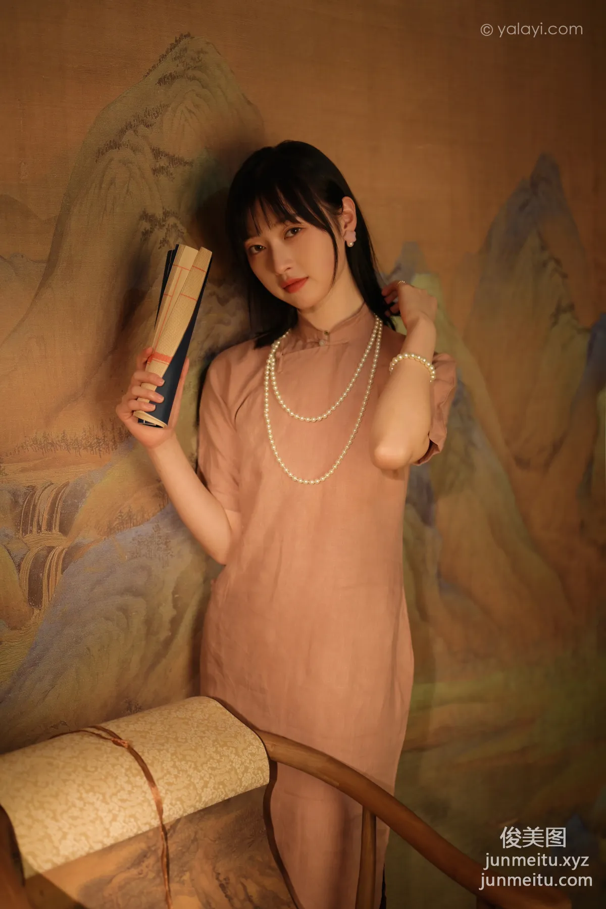 [YALAYI雅拉伊]2022.01.19 NO.891 深夜的燈光 京京 10