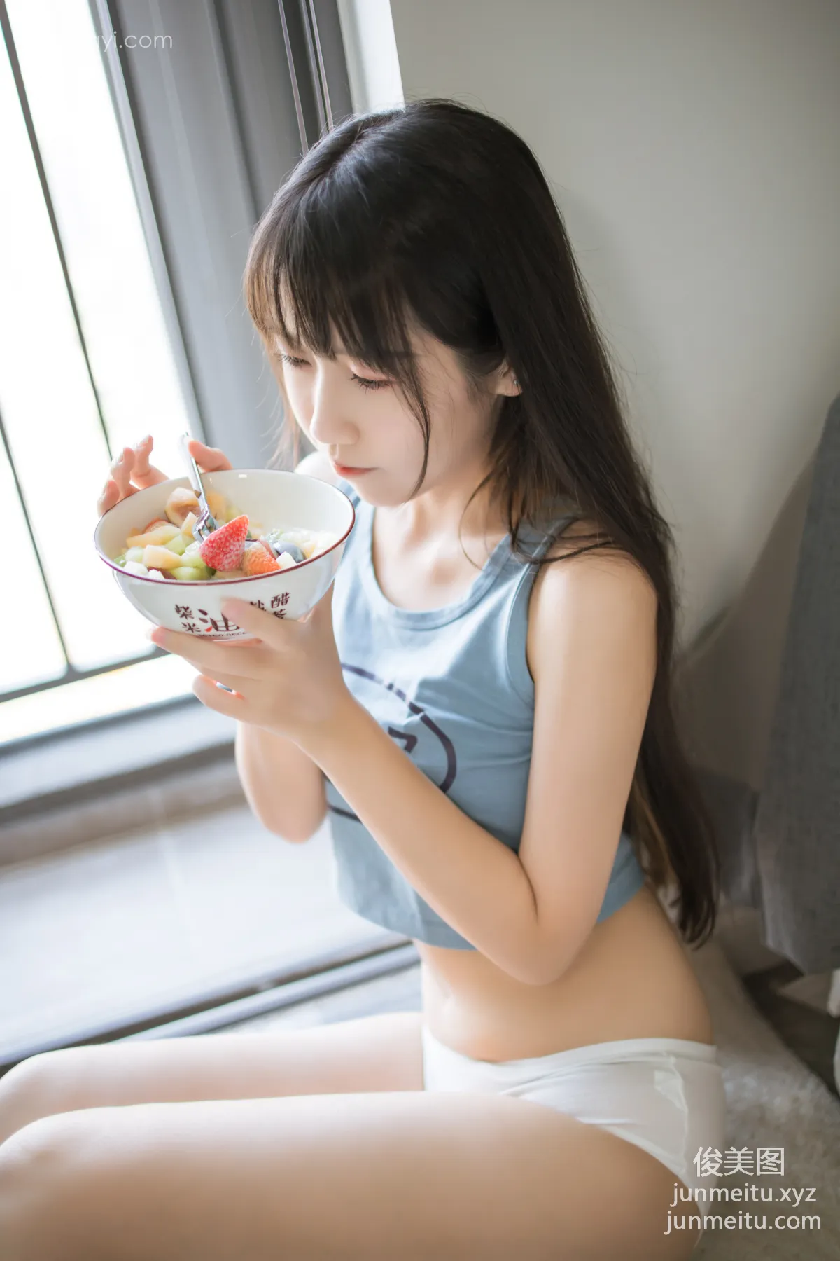 [YALAYI] 2022.02.09 NO.895 Idle at Home Yi Si photo 18
