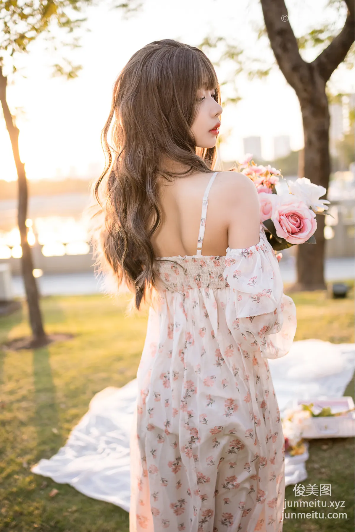 [YALAYI] 2022.02.16 NO.897 Hopeful Sunshine A He photo 25