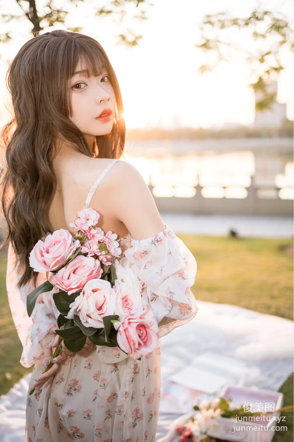 [YALAYI] 2022.02.16 NO.897 Hopeful Sunshine A He photo 35