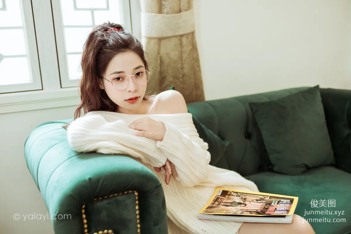 [YALAYI] 2022.02.22 NO.900 Girlfriend Visits the Set Shi Yong photo 22