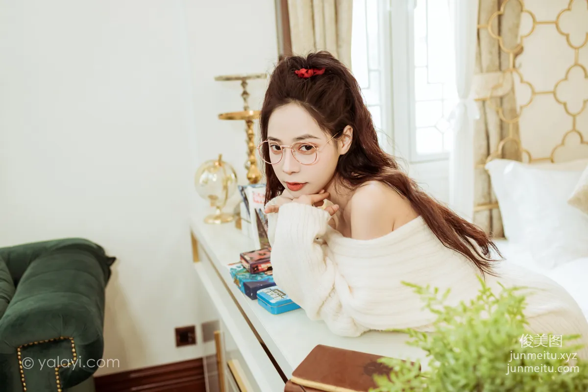 [YALAYI] 2022.02.22 NO.900 Girlfriend Visits the Set Shi Yong photo 30