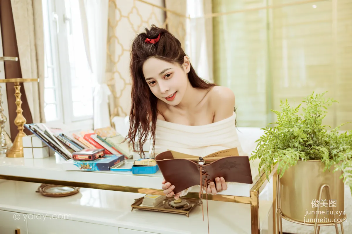 [YALAYI] 2022.02.22 NO.900 Girlfriend Visits the Set Shi Yong photo 38