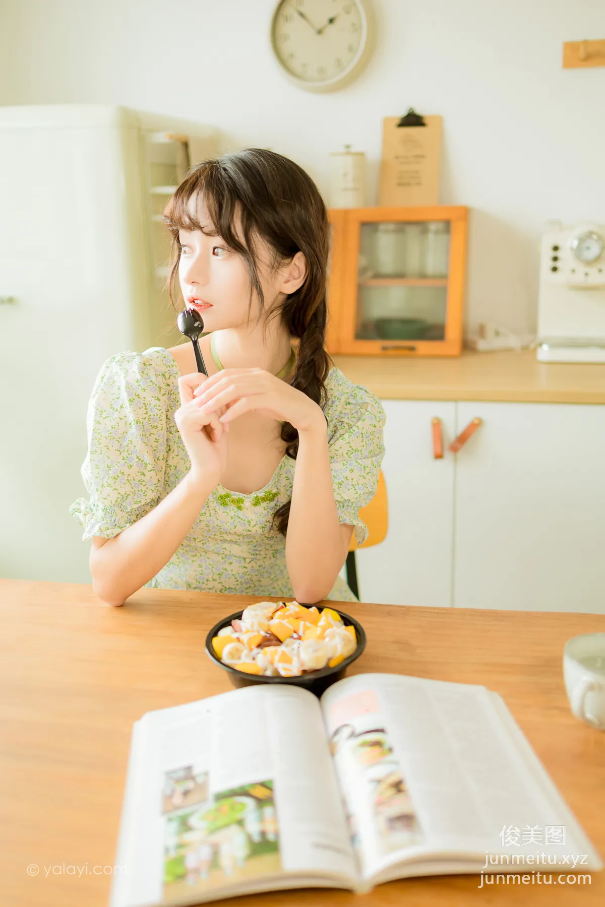 [YALAYI] 2022.08.15 NO.963 Fragrance of Flowers Xiao Ting photo 18