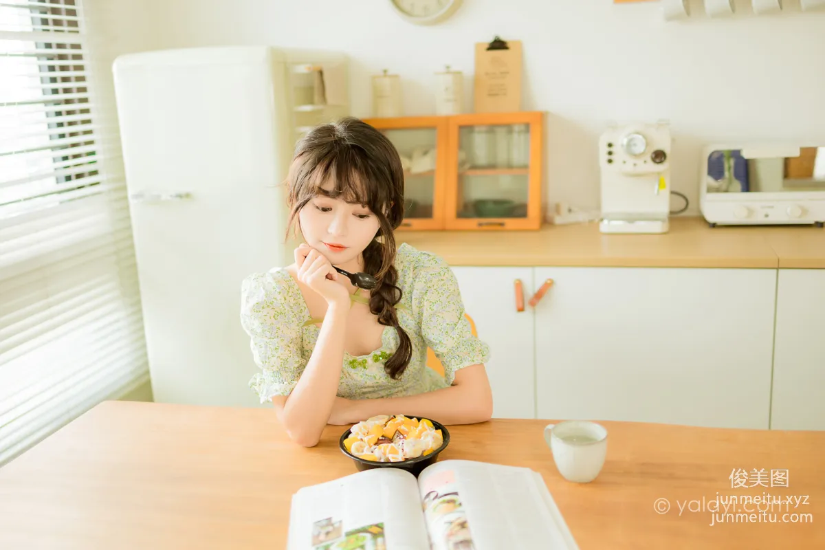 [YALAYI] 2022.08.15 NO.963 Fragrance of Flowers Xiao Ting photo 21