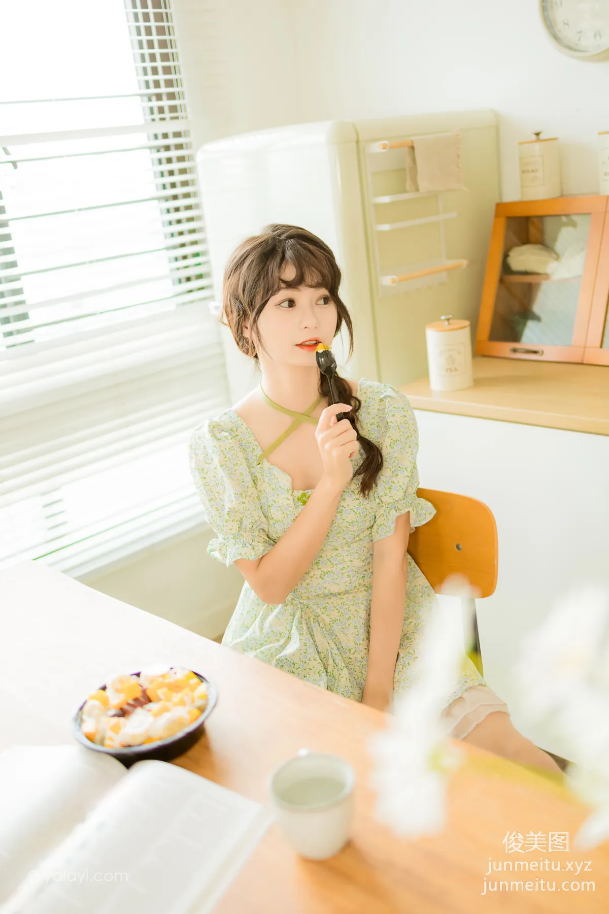 [YALAYI] 2022.08.15 NO.963 Fragrance of Flowers Xiao Ting photo 23