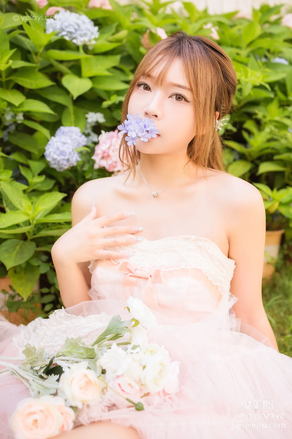 [YALAYI] 2022.08.22 NO.965 Beauty A He photo 21