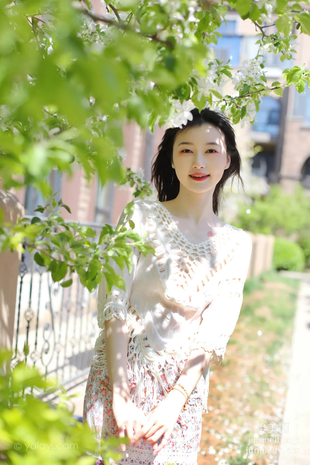 [YALAYI] 2022.09.22 NO.974 Halo Jing Jing photo 17