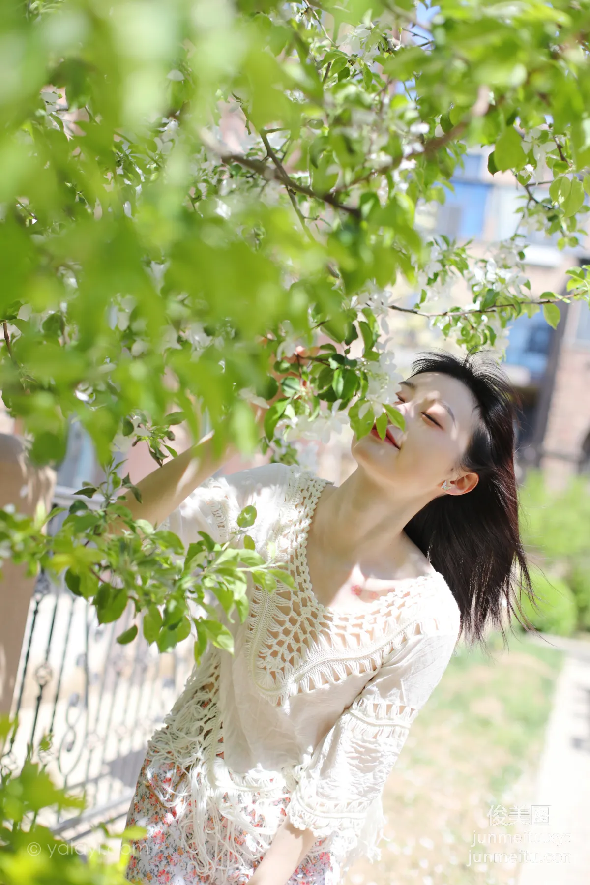 [YALAYI] 2022.09.22 NO.974 Halo Jing Jing photo 18