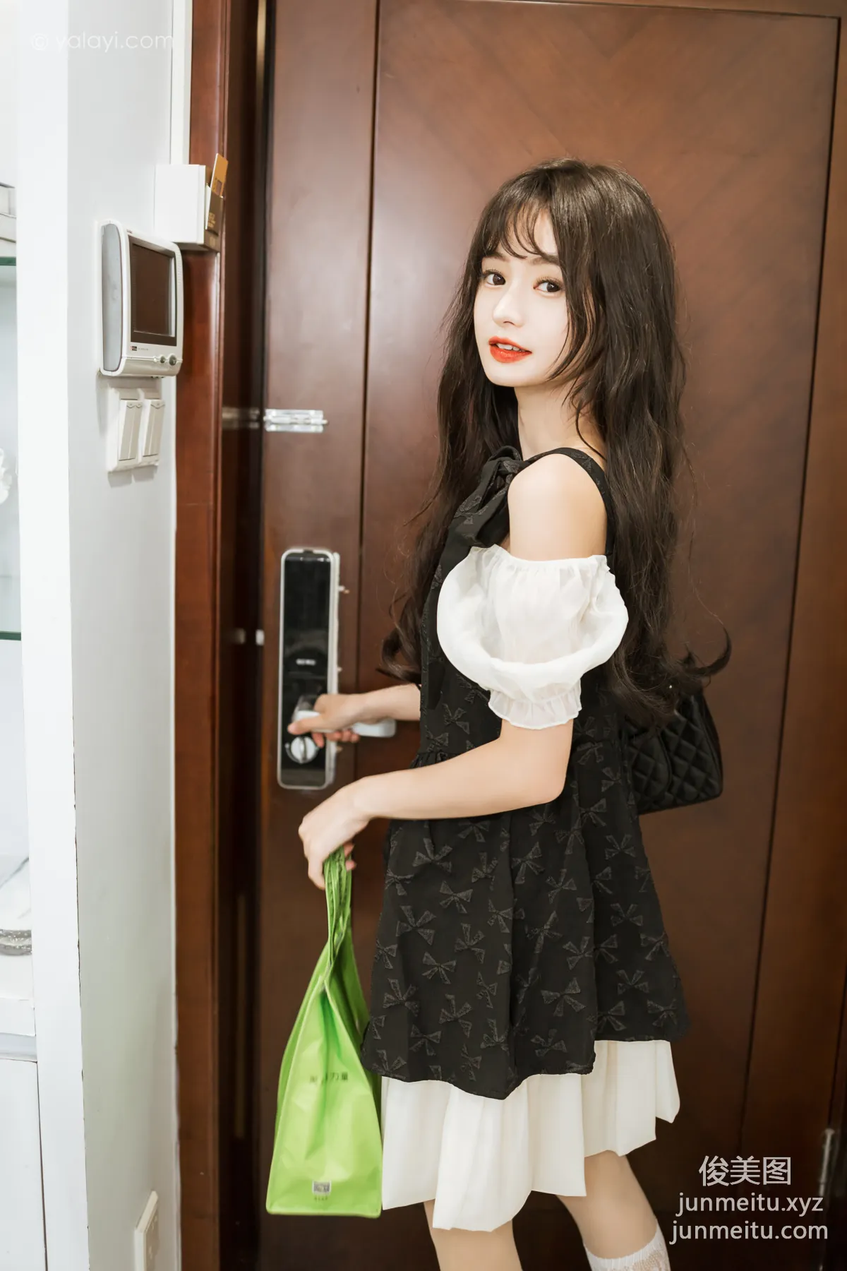 [YALAYI] 2022.09.26 NO.975 Falling Xiao Ting photo 24