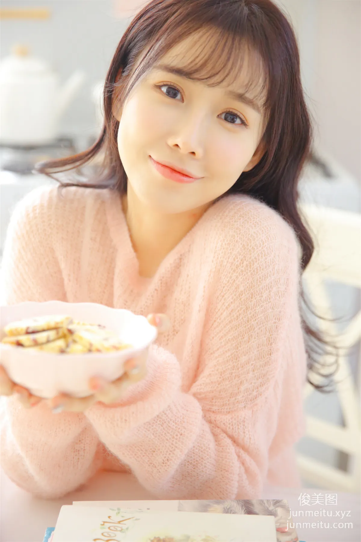 YALAYI No. 982 photo 10