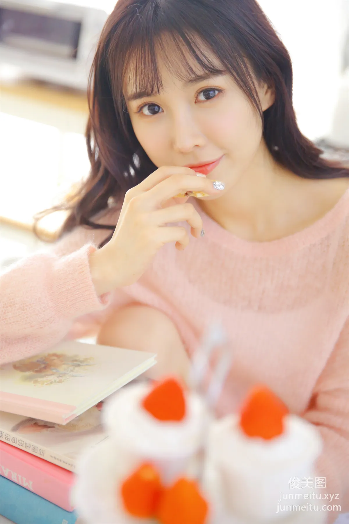 YALAYI No. 982 photo 11
