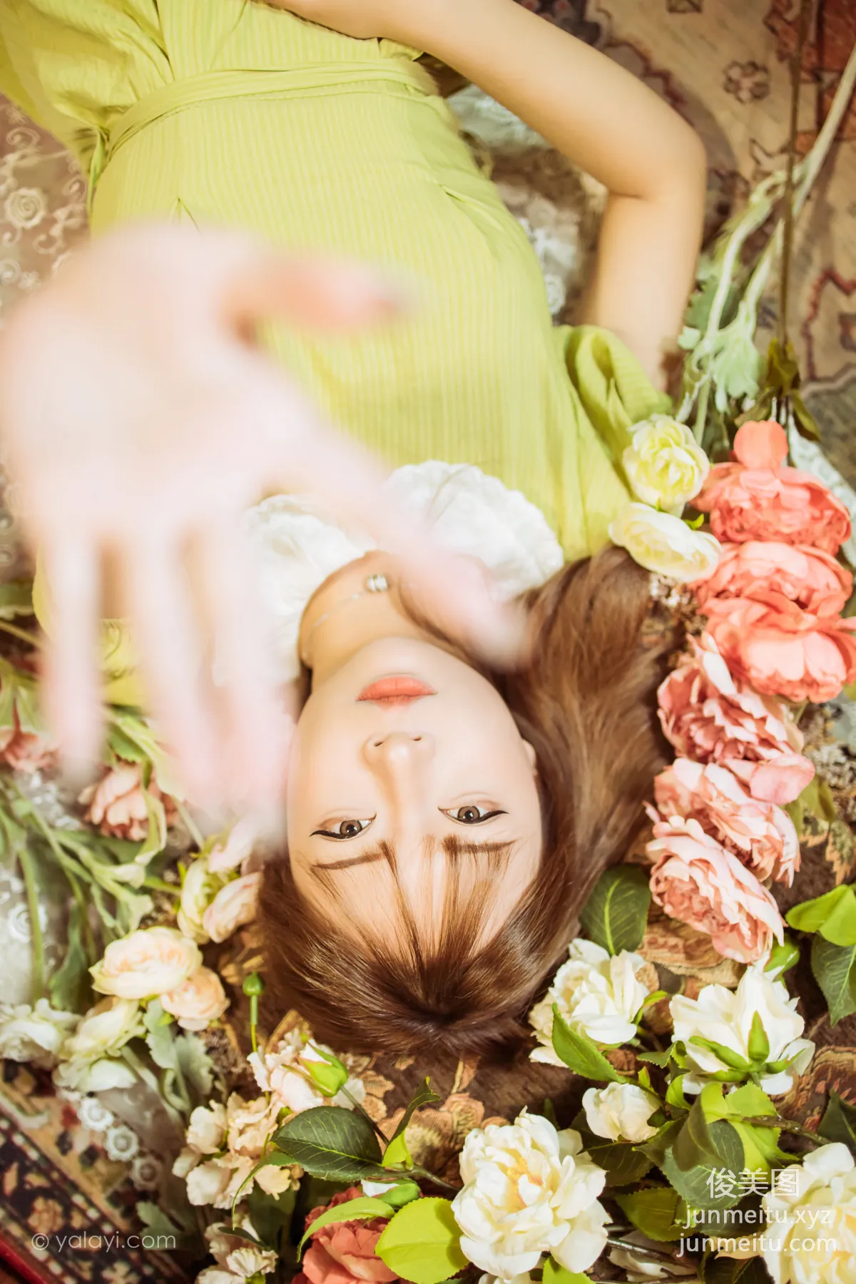 [YALAYI] 2022.11.08 NO.984 Years A He photo 14