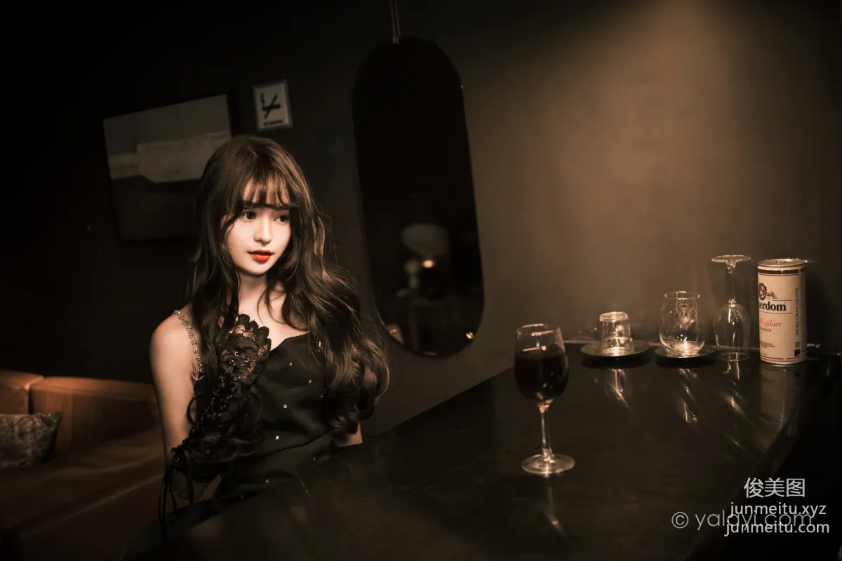 [YALAYI] 2022.11.22 NO.986 A Hint of Melancholy Xiao Ting photo 2