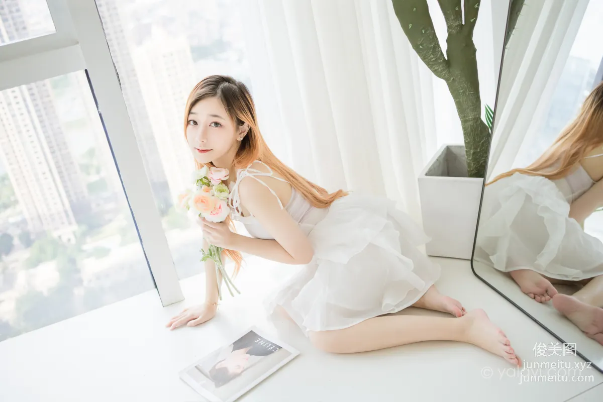 [YALAYI] 2022.12.03 NO.988 Beauty in White Ye Ye photo 6