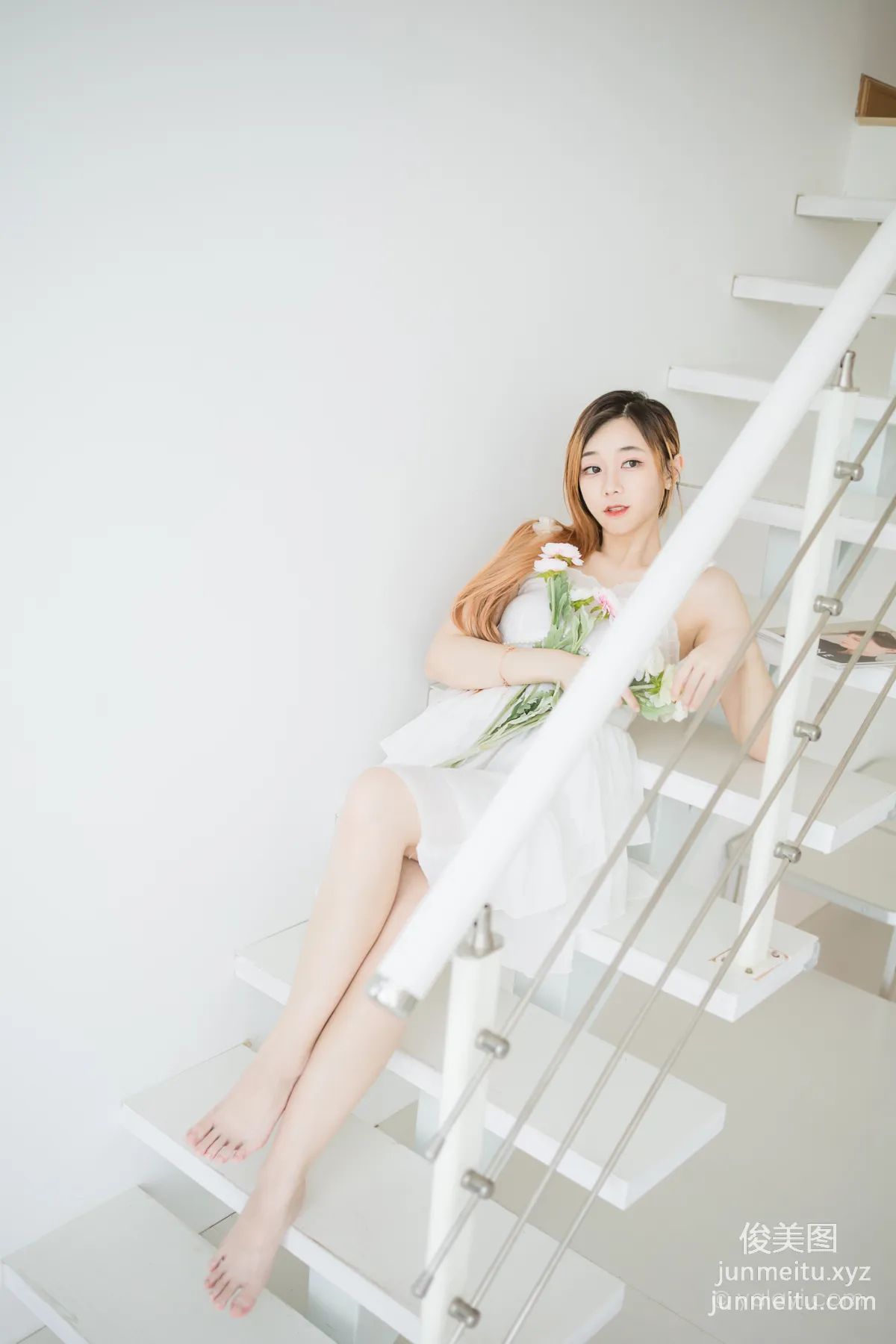 [YALAYI] 2022.12.03 NO.988 Beauty in White Ye Ye photo 28