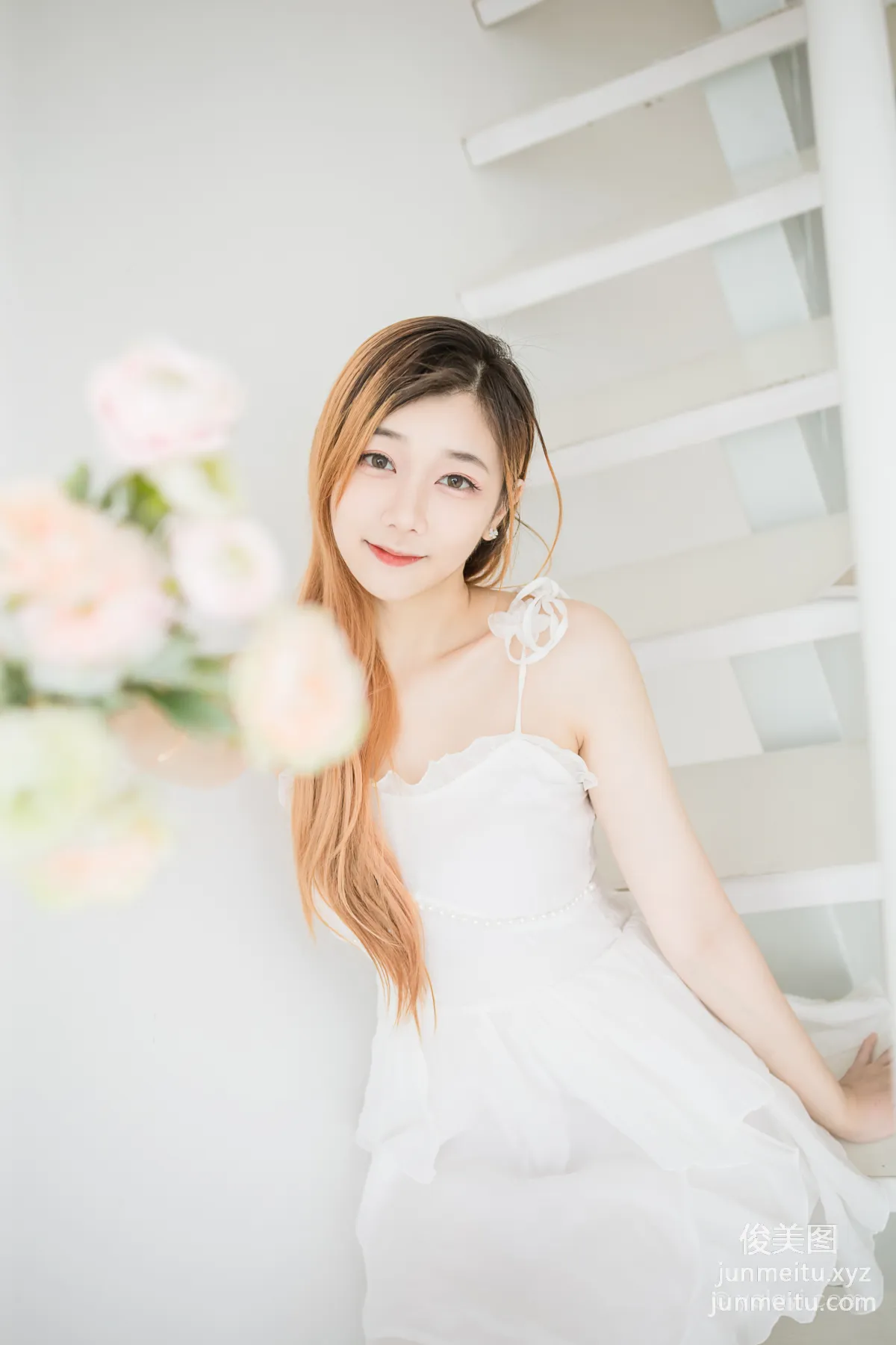 [YALAYI] 2022.12.03 NO.988 Beauty in White Ye Ye photo 31