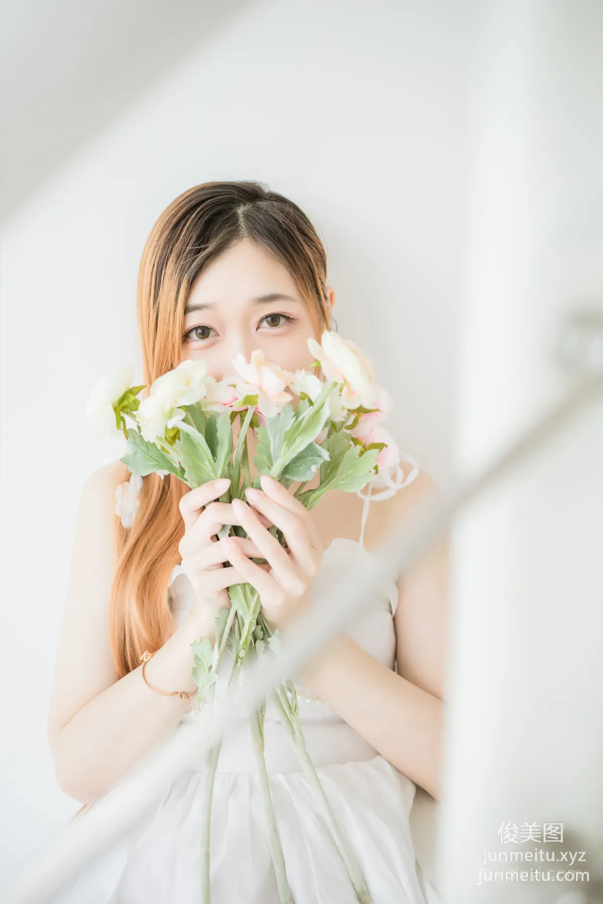 [YALAYI] 2022.12.03 NO.988 Beauty in White Ye Ye photo 33