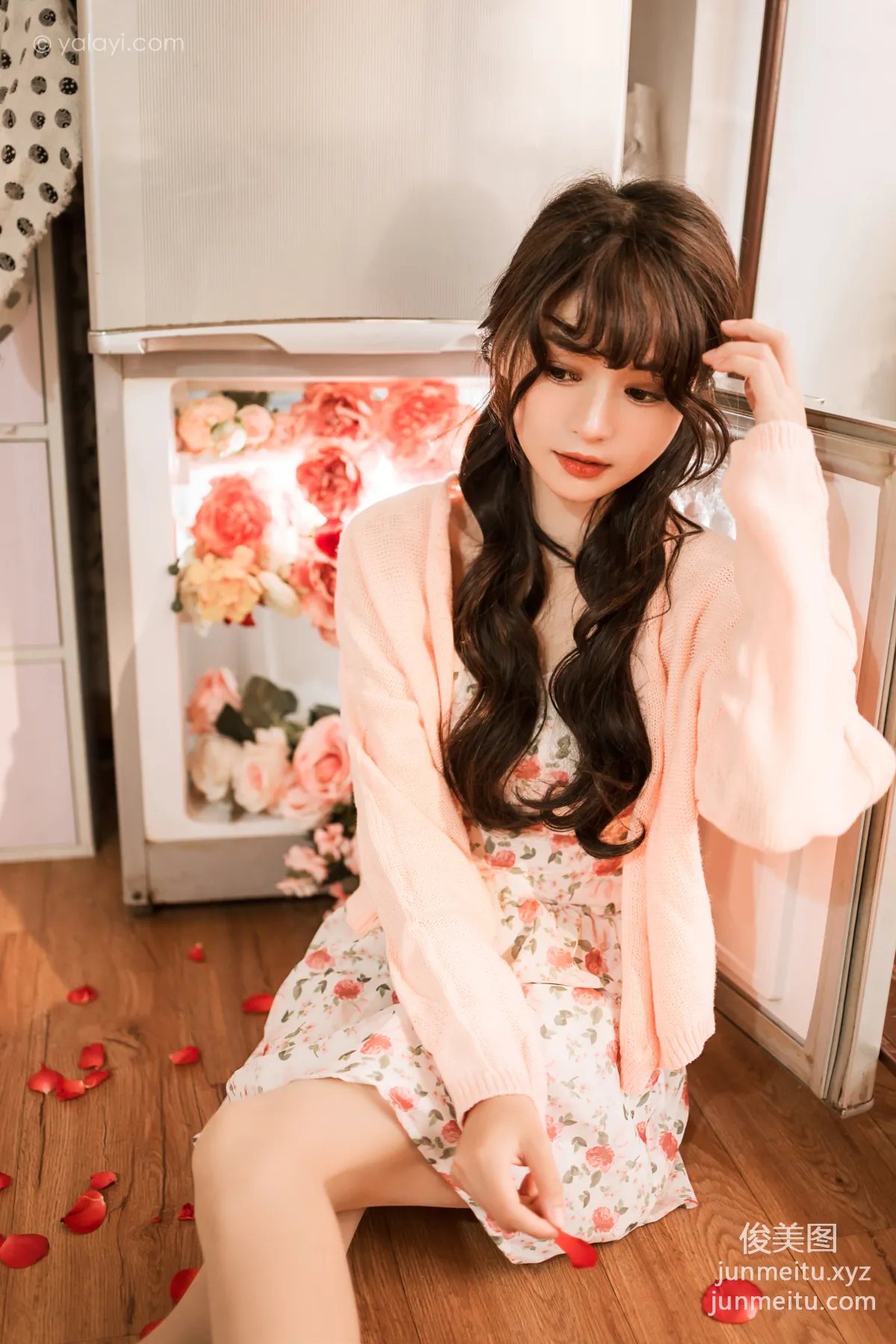 [YALAYI] 2023.01.14 NO.998 Fell in Love with You at First Sight Xiao Ting photo 24