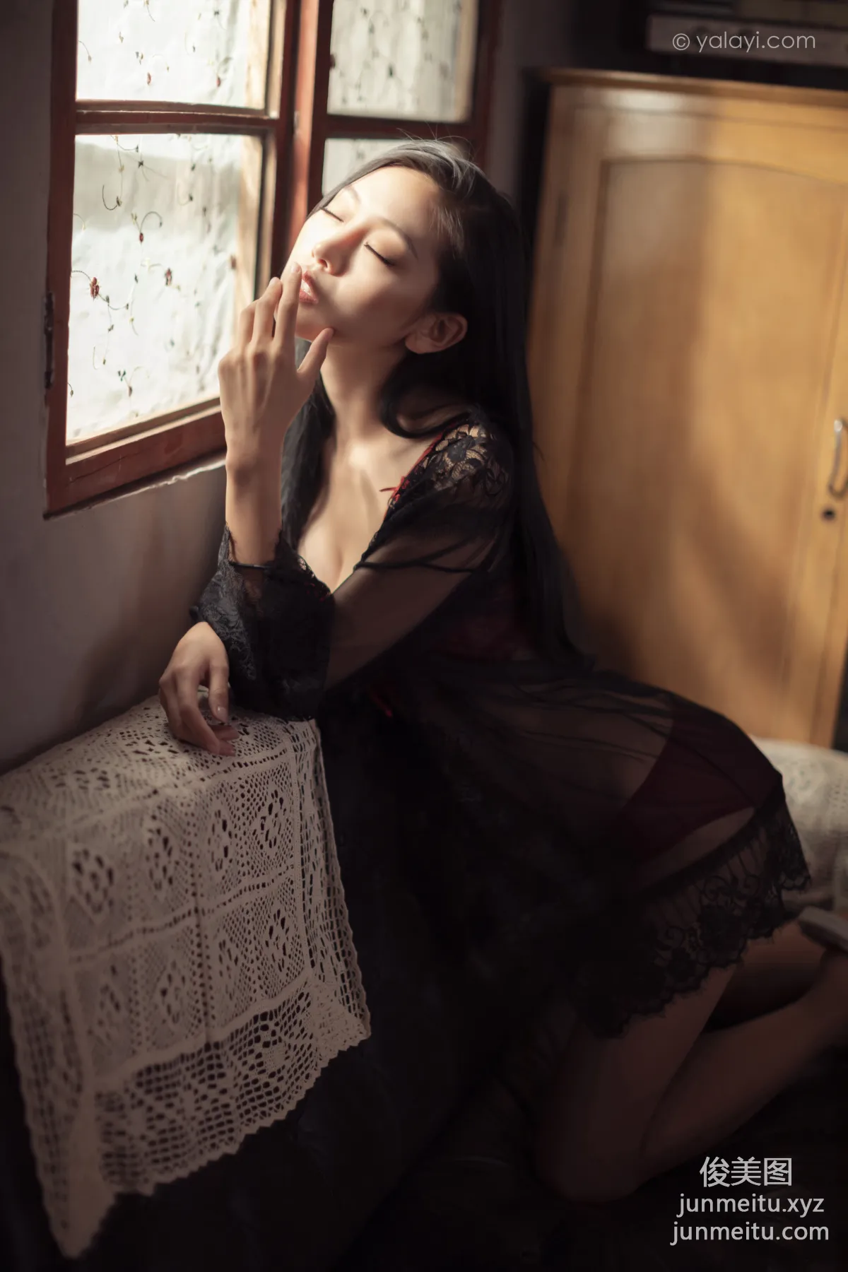 [YALAYI] 2023.02.17 NO.1008 A Touch of Red Tu Ya photo 34