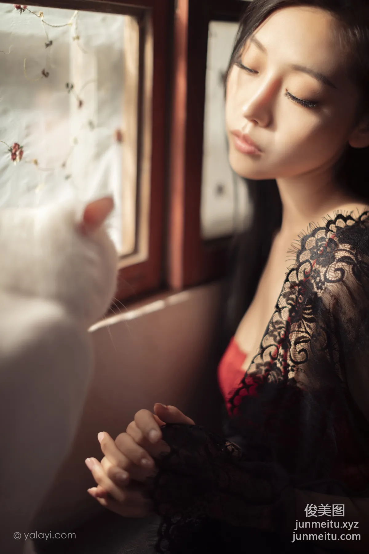 [YALAYI] 2023.02.17 NO.1008 A Touch of Red Tu Ya photo 36