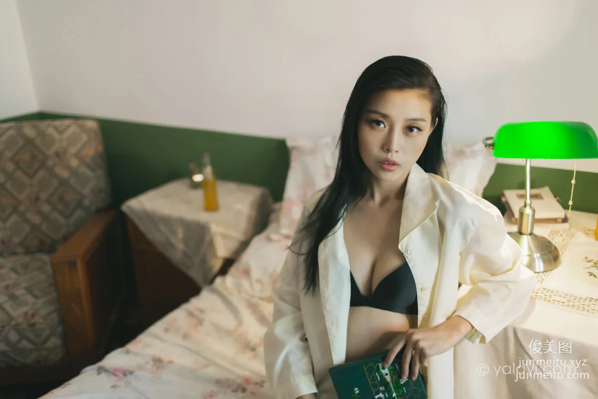 [YALAYI] 2023.03.01 NO.1011 White Shirt Goddess Tu Ya photo 4