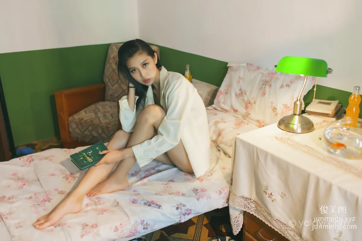 [YALAYI] 2023.03.01 NO.1011 White Shirt Goddess Tu Ya photo 9
