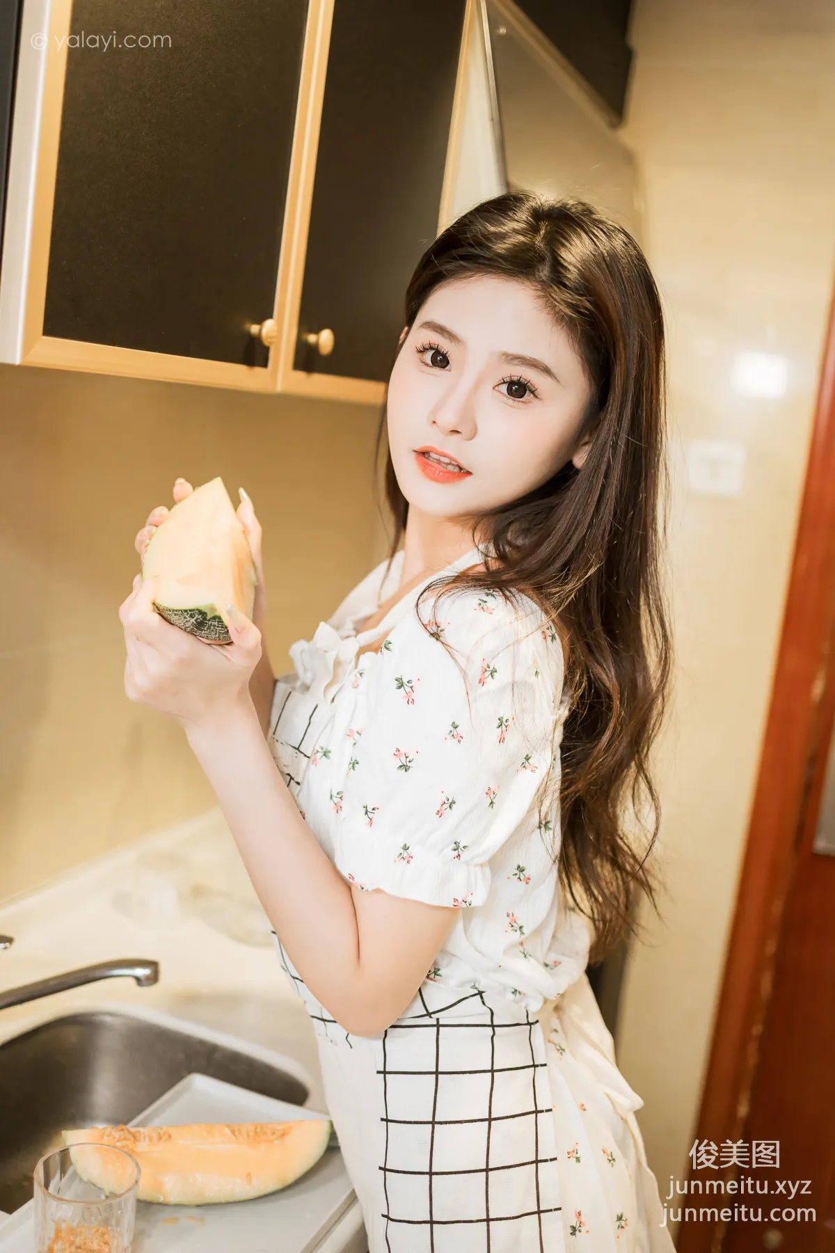 [YALAYI] 2023.05.02 NO.1028 Please Eat Melon Ruo Ting photo 7
