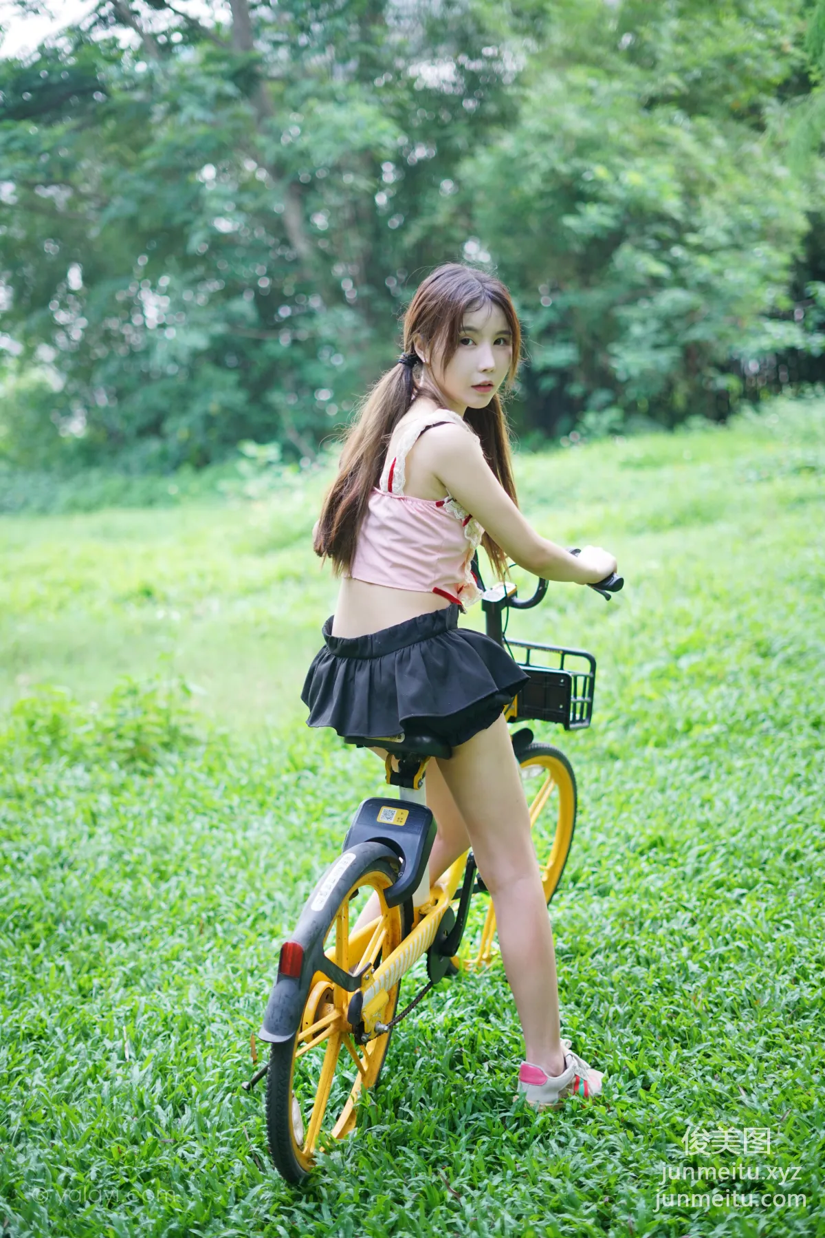 [YALAYI] 2023.06.28 NO.1045 As Long As You Are There Yu Hui photo 18