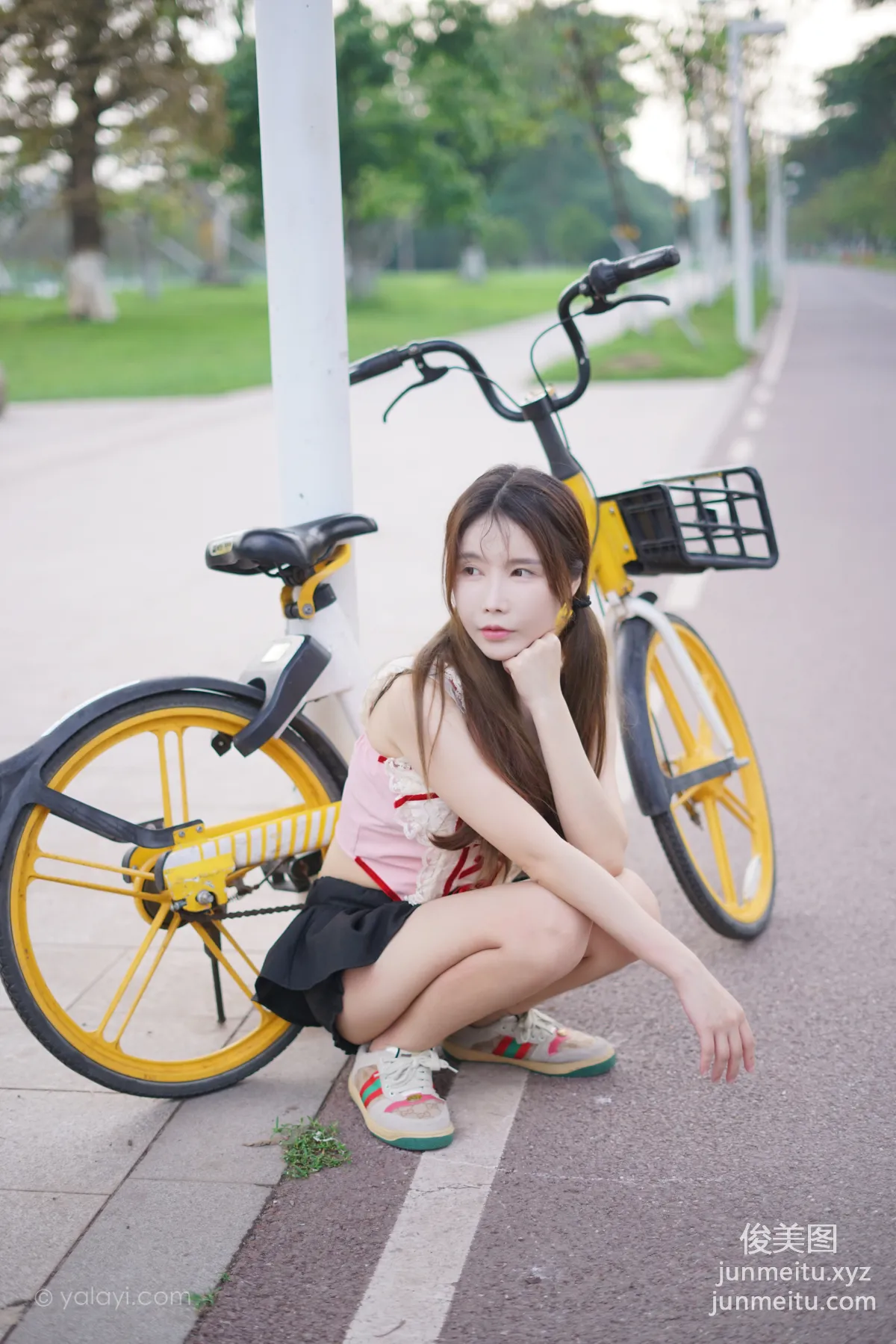 [YALAYI] 2023.06.28 NO.1045 As Long As You Are There Yu Hui photo 24