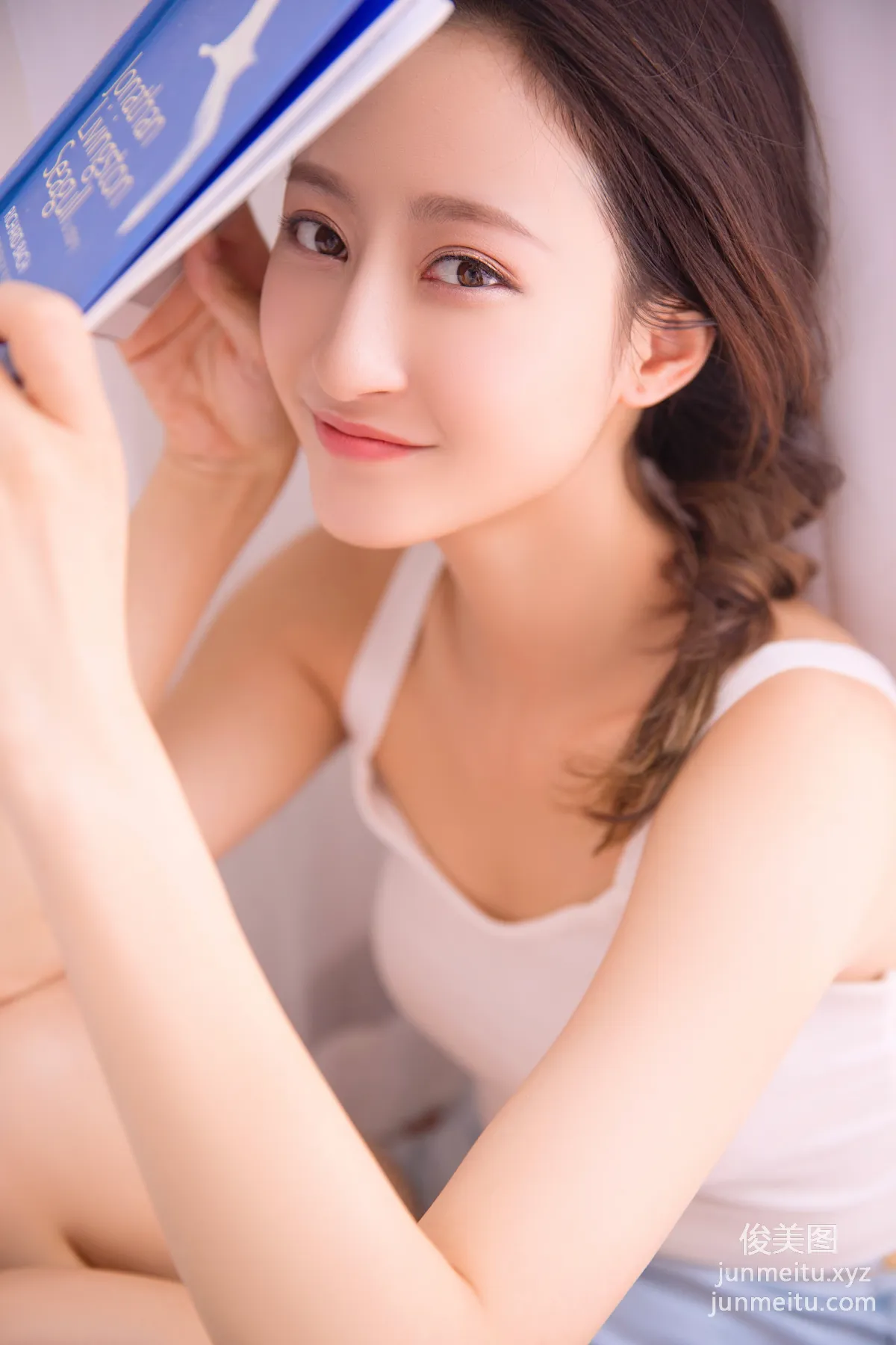[YALAYI] 2023.07.26 NO.1051 Flower Shadows in the Eyes photo 3