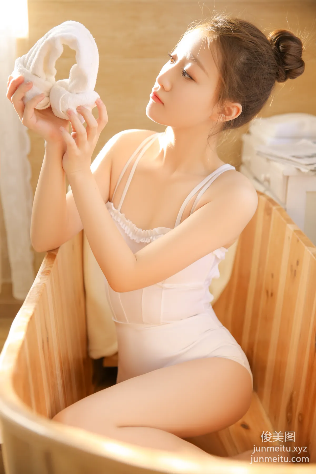 YALAYI No. 1053 photo 5