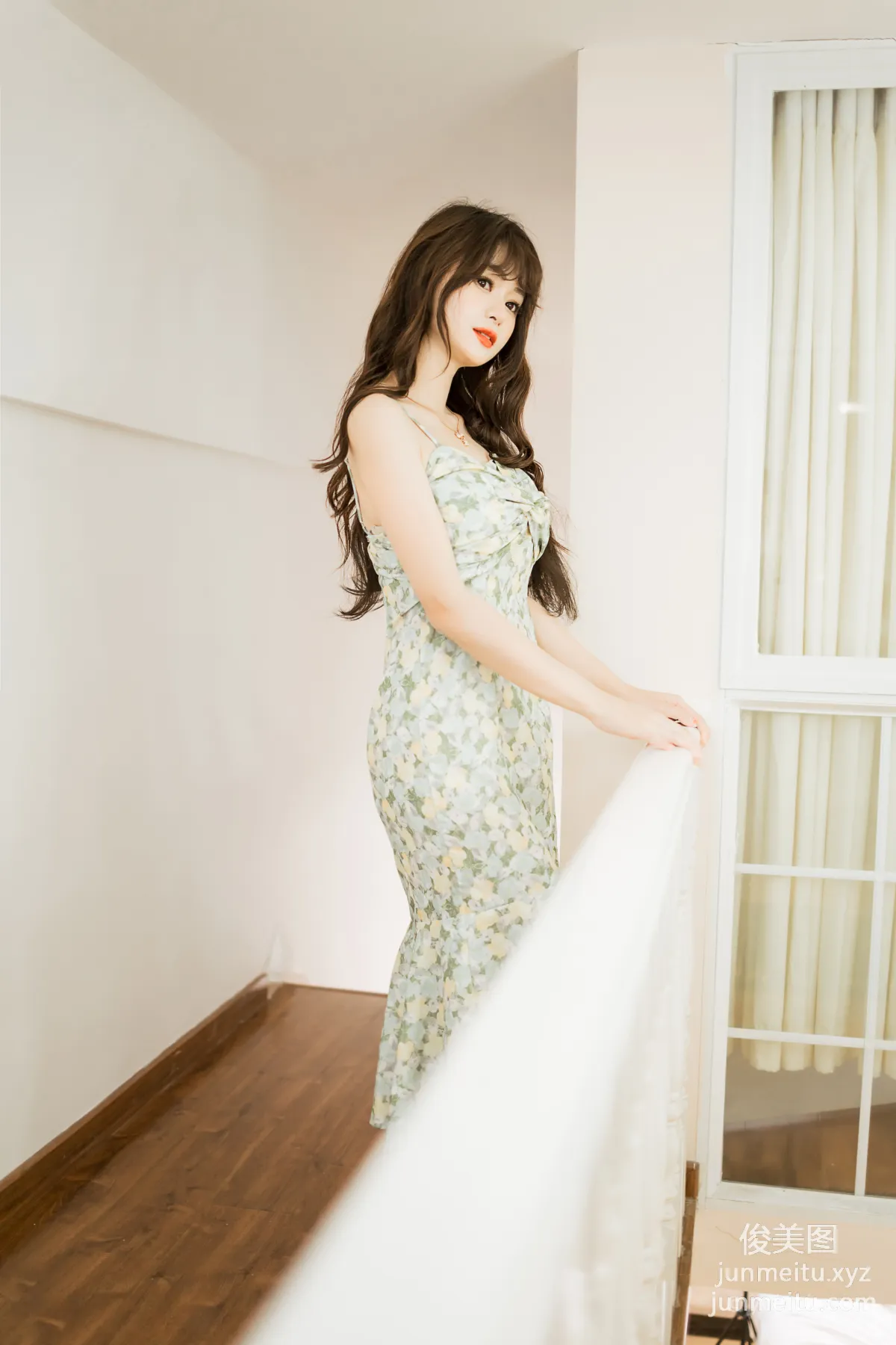 [YALAYI] 2023.08.07 NO.1056 Little Floral Dress Xiao Ting photo 14