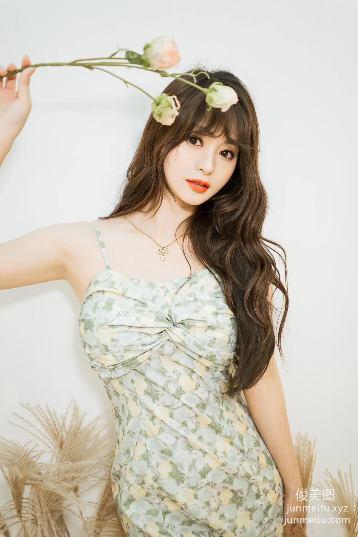[YALAYI] 2023.08.07 NO.1056 Little Floral Dress Xiao Ting photo 27
