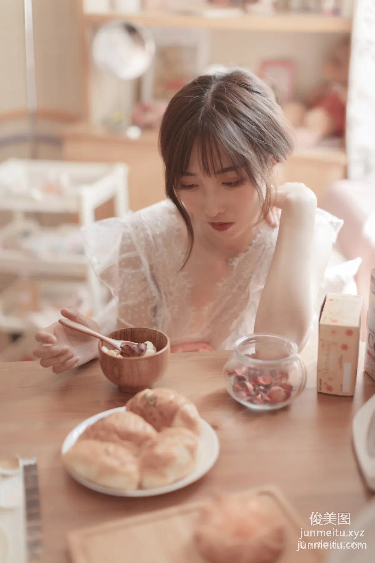 [YALAYI] 2022.03.23 NO.913 A Date with a Beauty Jia Jia photo 8