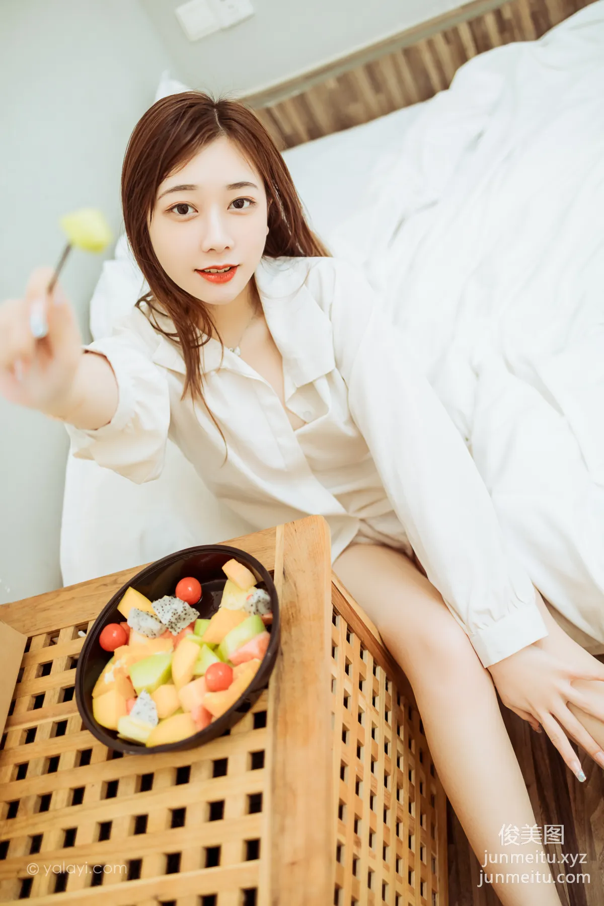 [YALAYI] 2022.04.15 NO.921 Cherish Every Day Ye Ye photo 5