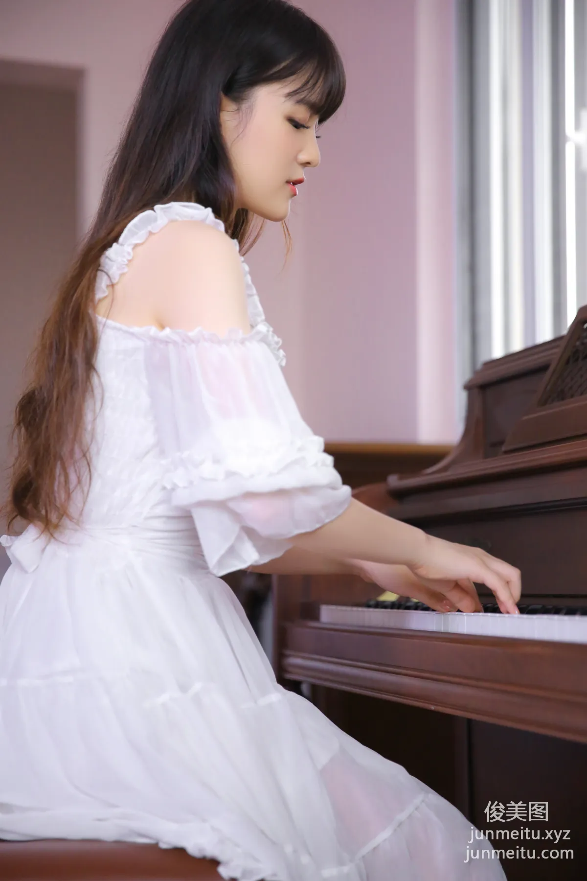YALAYI No. 928 photo 4