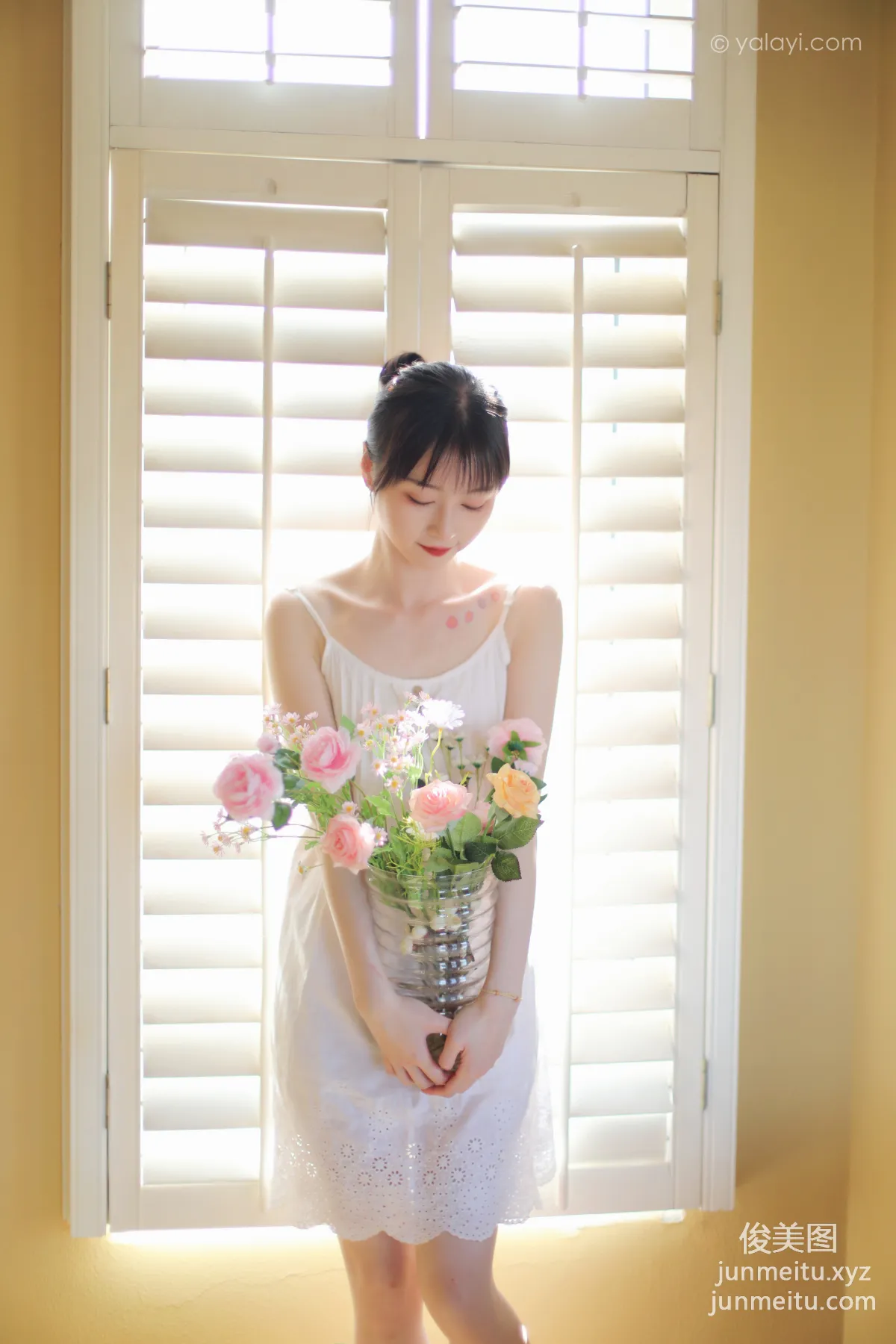 [YALAYI] 2022.05.11 NO.931 Scattered Light and Shadow Jing Jing photo 13