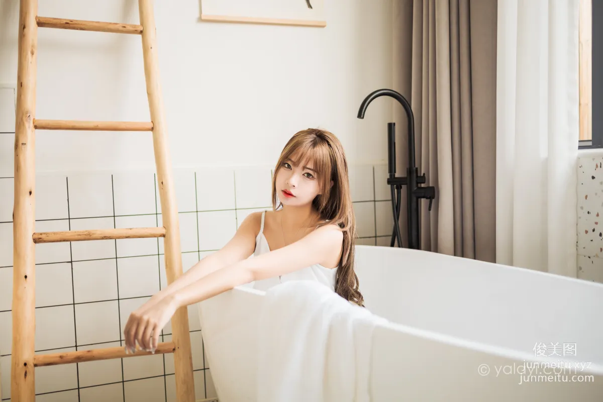 [YALAYI] 2022.05.13 NO.932 Little Girlfriend A He photo 3