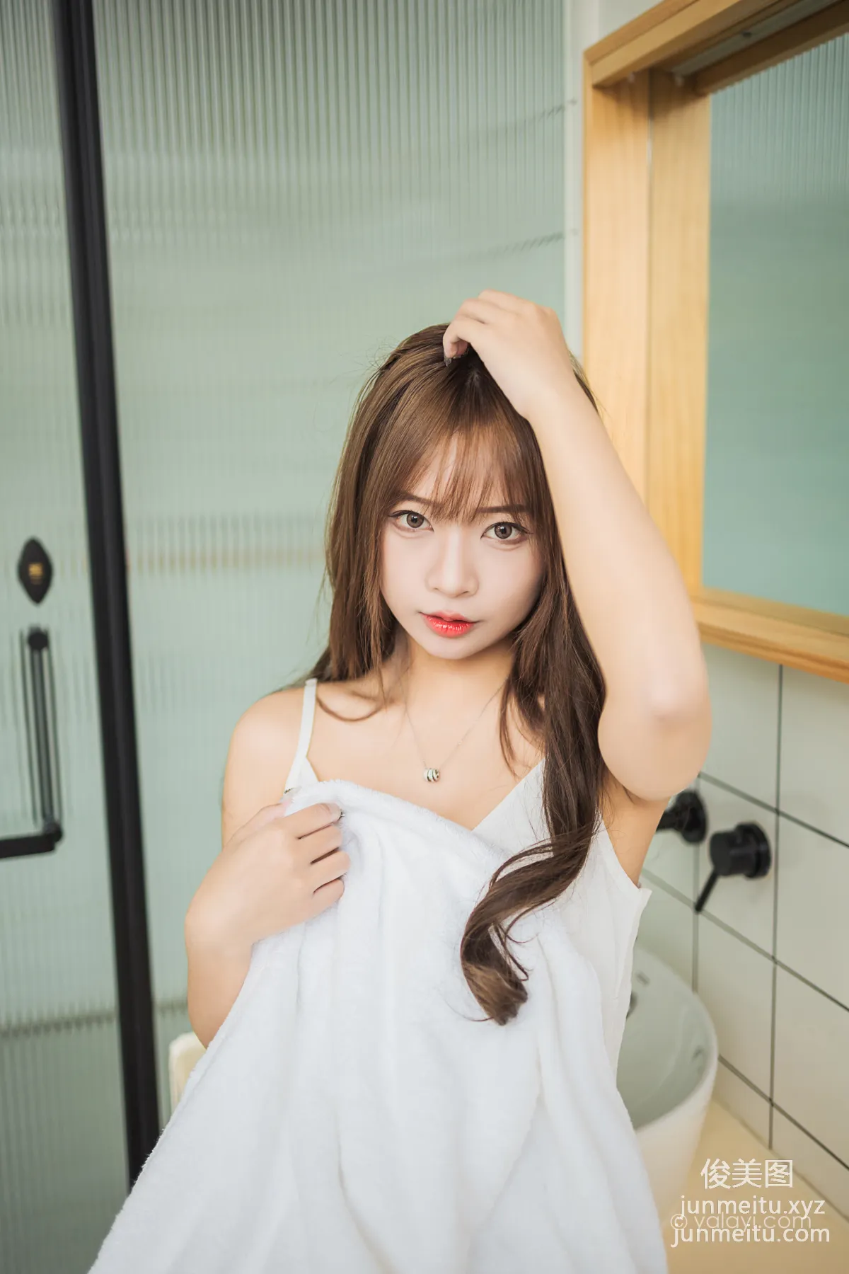 [YALAYI] 2022.05.13 NO.932 Little Girlfriend A He photo 41