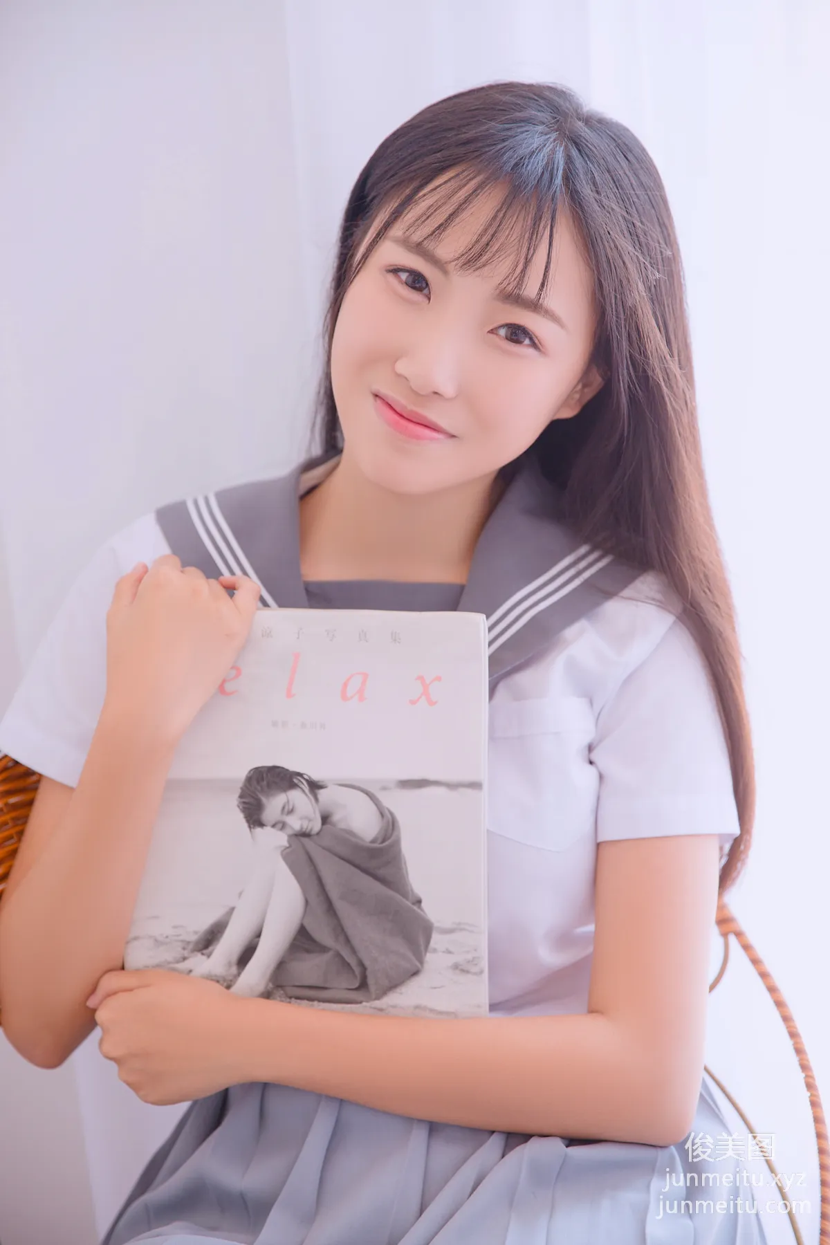 YALAYI No. 942 photo 3