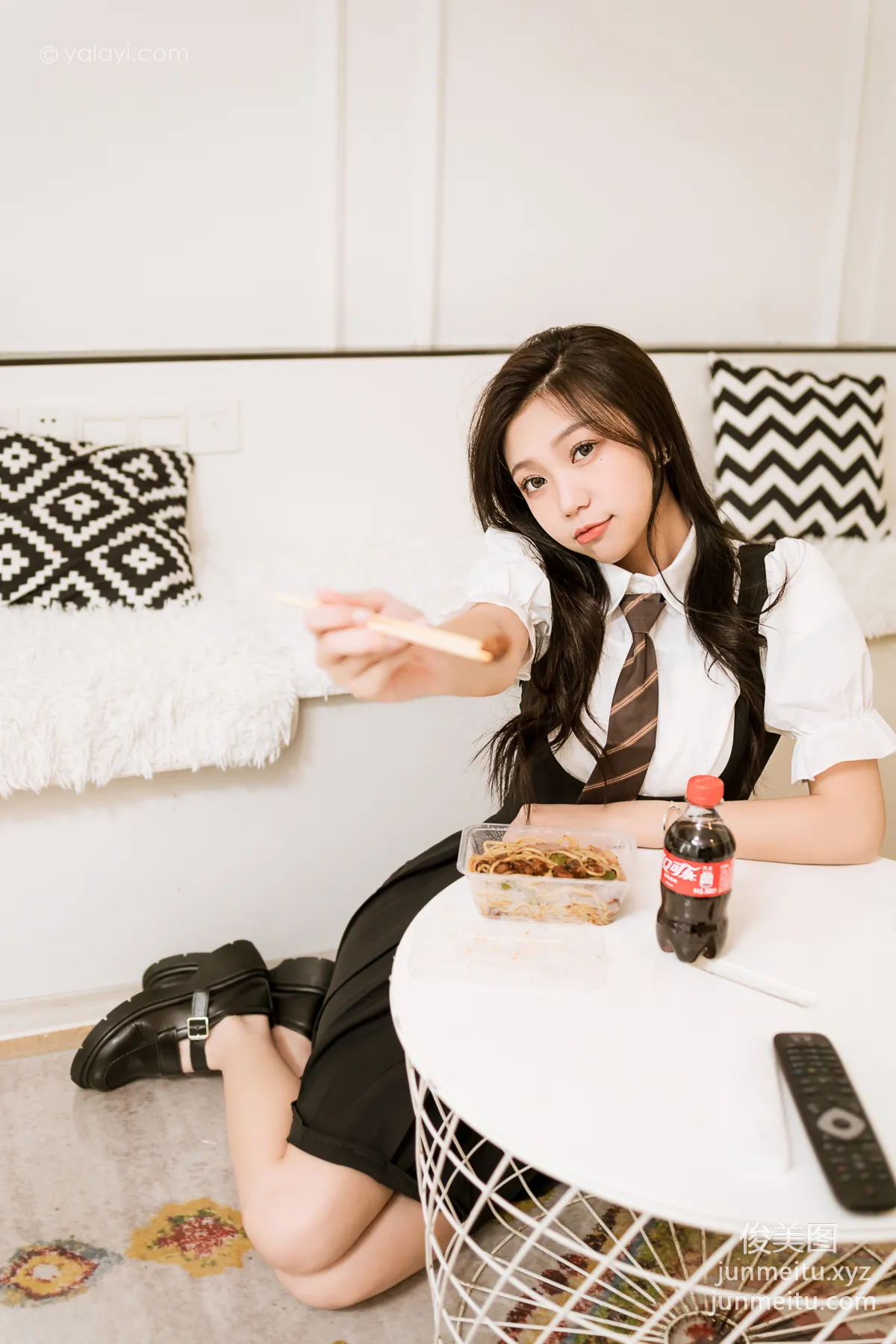 [YALAYI] 2022.06.22 NO.946 Joy for a Lifetime Zi Yao photo 14