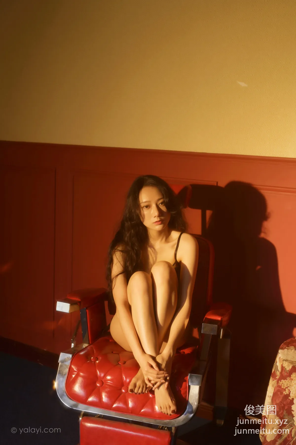 [YALAYI] 2022.06.23 NO.947 Life Is Lonely He Jiaying photo 38