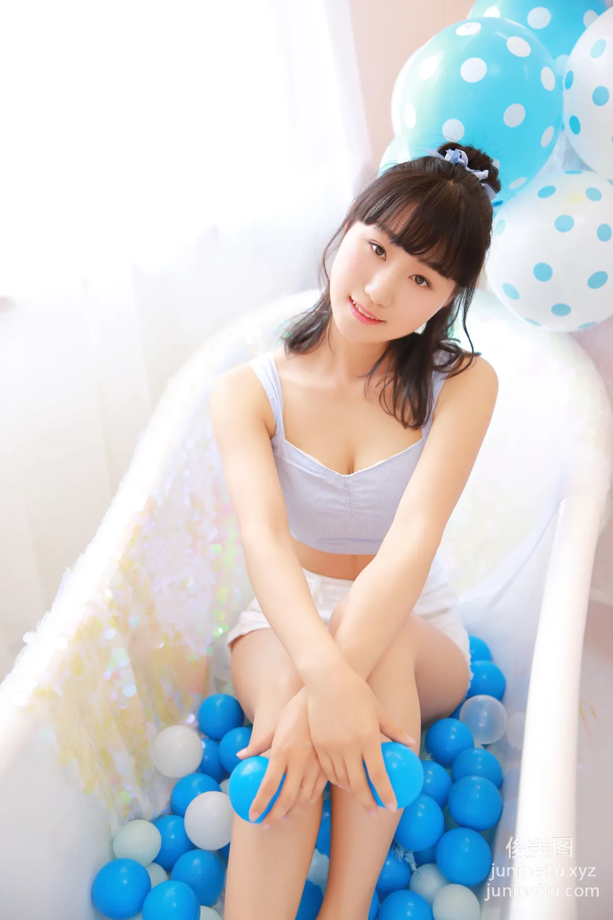 YALAYI No. 948 photo 4