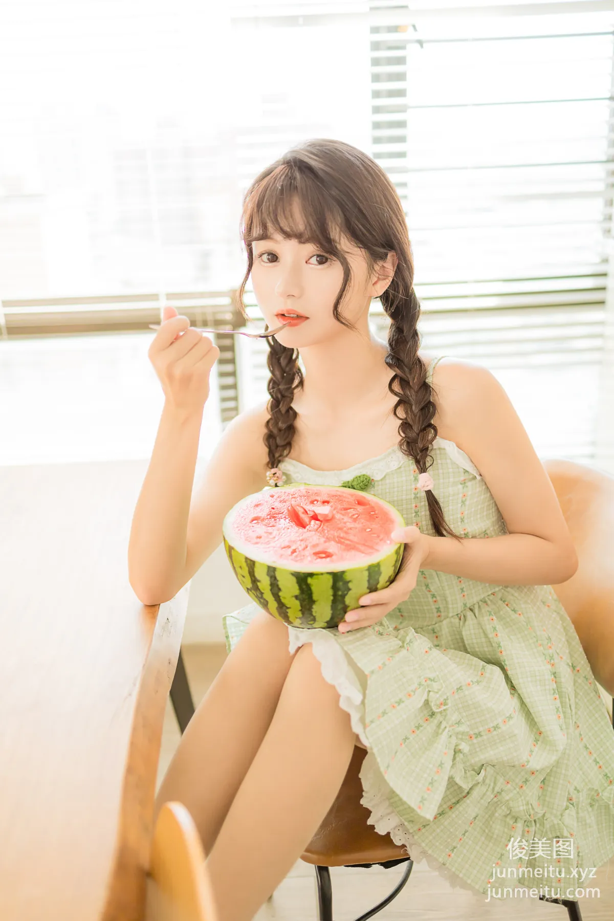 [YALAYI] 2022.08.01 NO.958 Summer Melon Xiao Ting photo 9