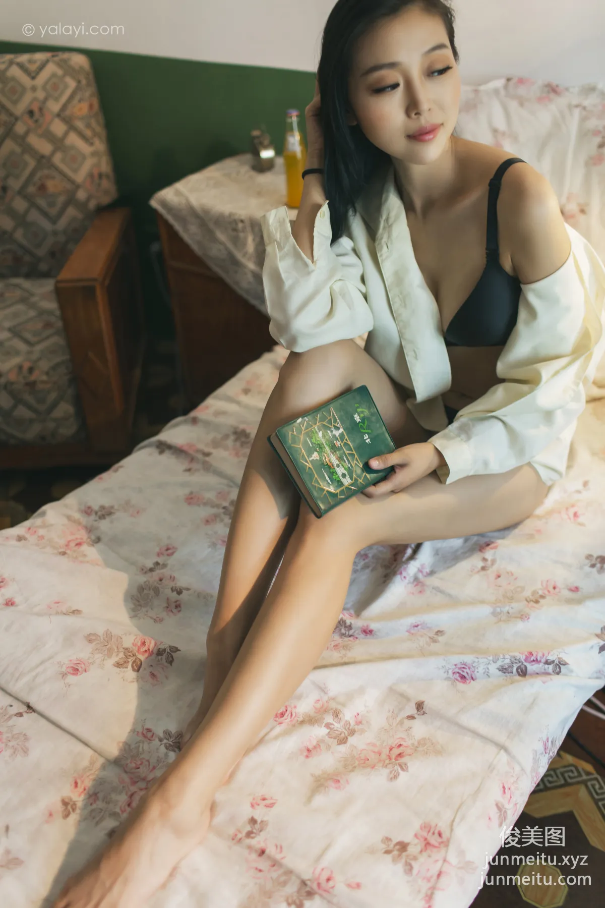 [YALAYI] 2023.03.01 NO.1012 White Shirt Goddess Tu Ya photo 8