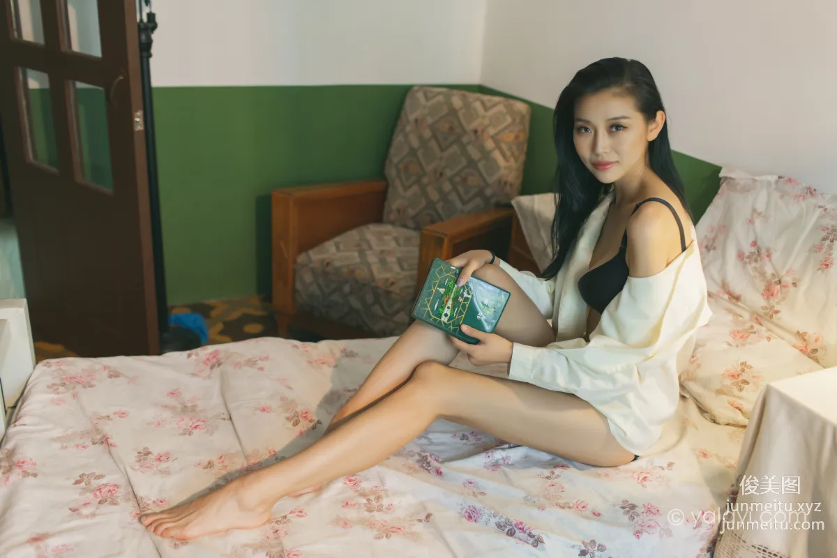 [YALAYI] 2023.03.01 NO.1012 White Shirt Goddess Tu Ya photo 11