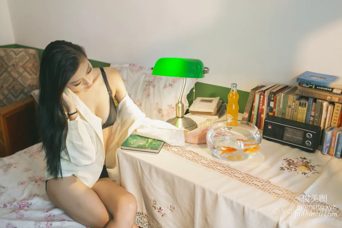 [YALAYI] 2023.03.01 NO.1012 White Shirt Goddess Tu Ya photo 12